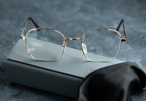 Polikarbonat Gözlük Camı Nedir?
